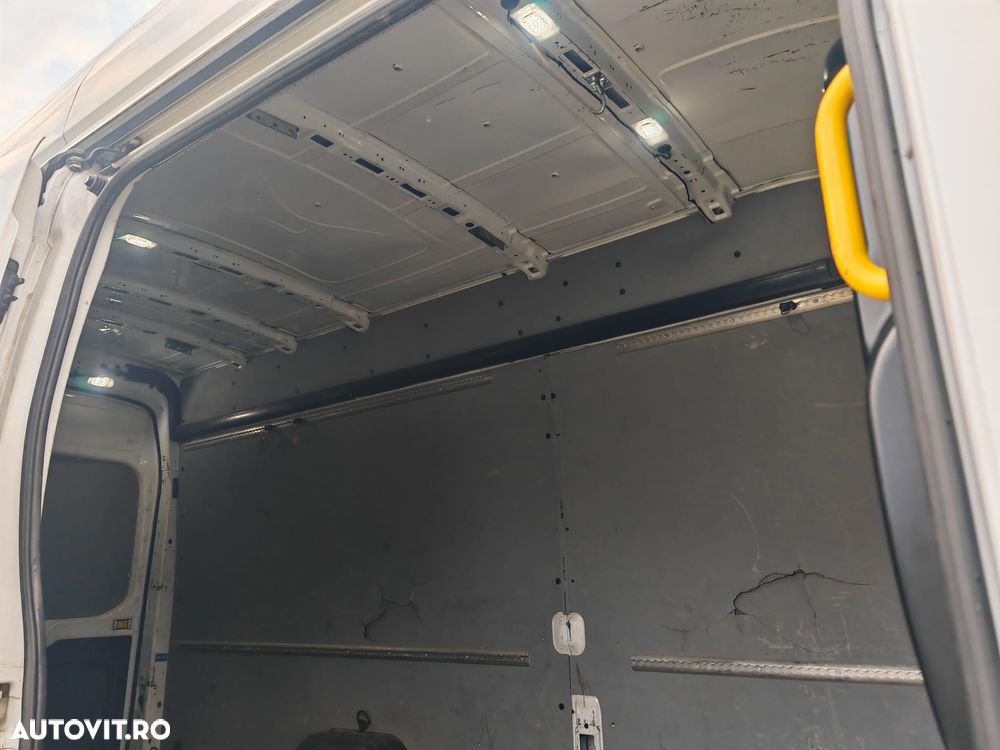 Ford TRANSIT - 9