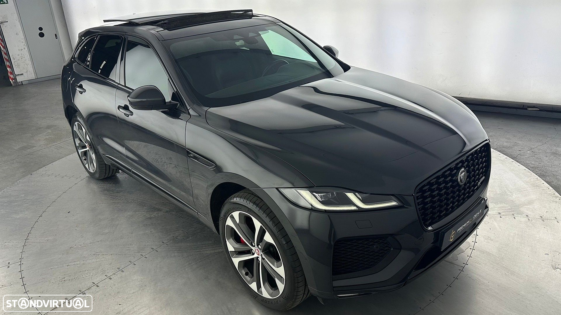 Jaguar F-Pace 2.0 P400e AWD R-Dynamic Black - 20