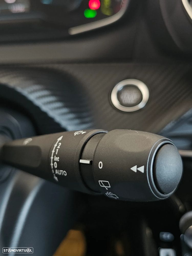 Peugeot e-208 Active Pack - 14