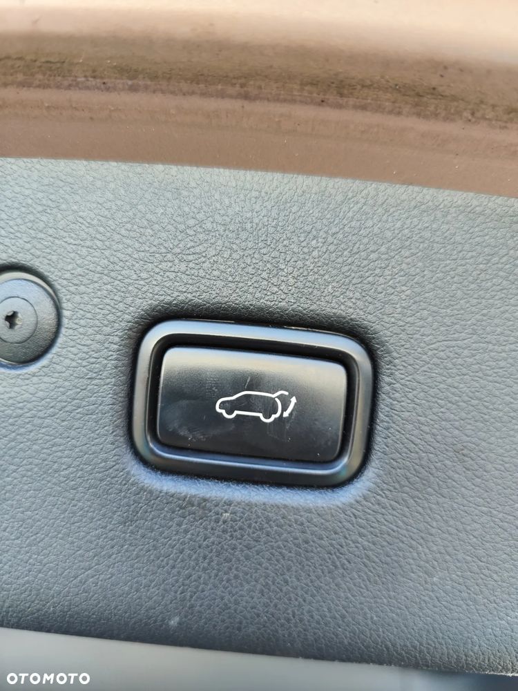 Kia Sportage 1.6 T-GDI AWD DCT GT LINE - 29