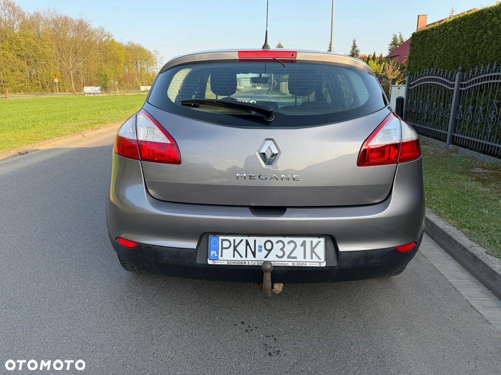 Renault Megane 1.6 16V 110 LIMITED - 11