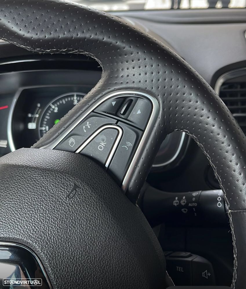 Renault Espace 1.6 dCi Initiale Paris EDC - 6