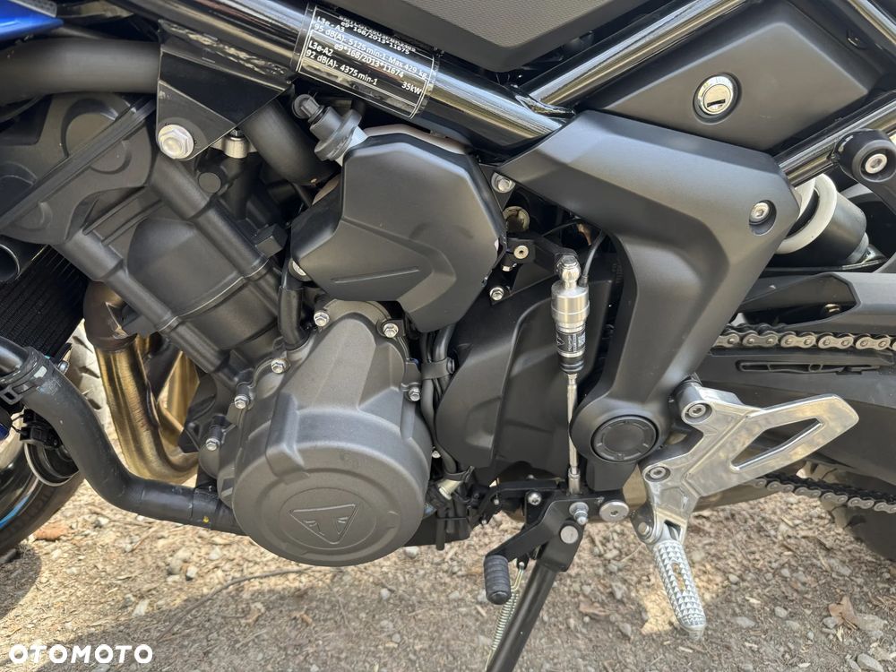 Triumph Tiger - 8