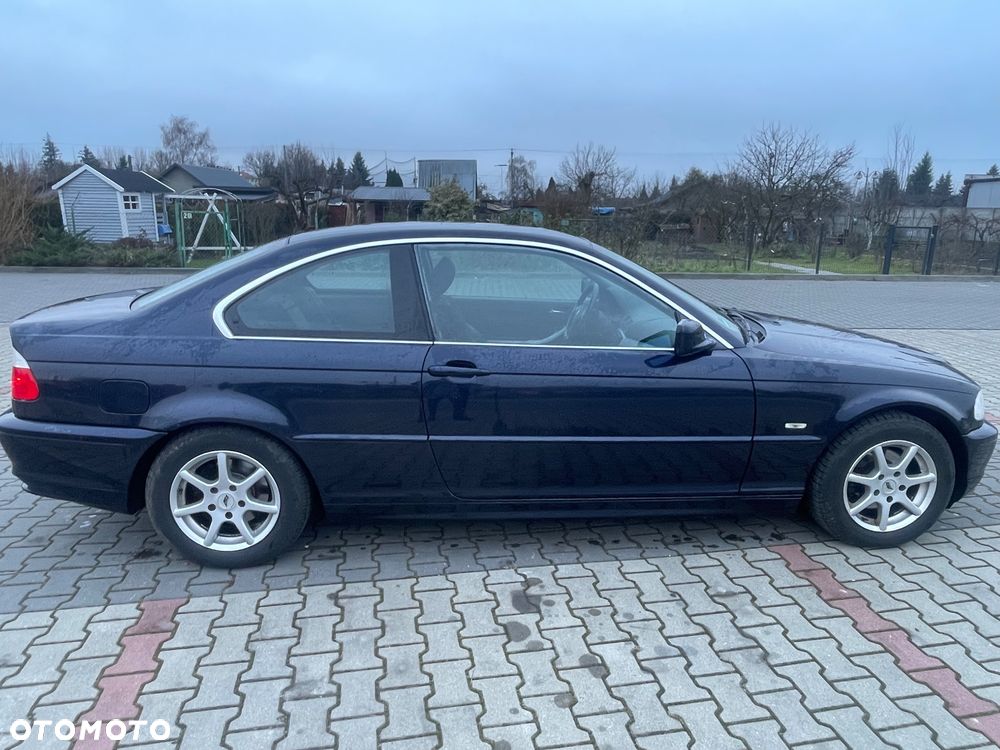 BMW Seria 3 323Ci - 6