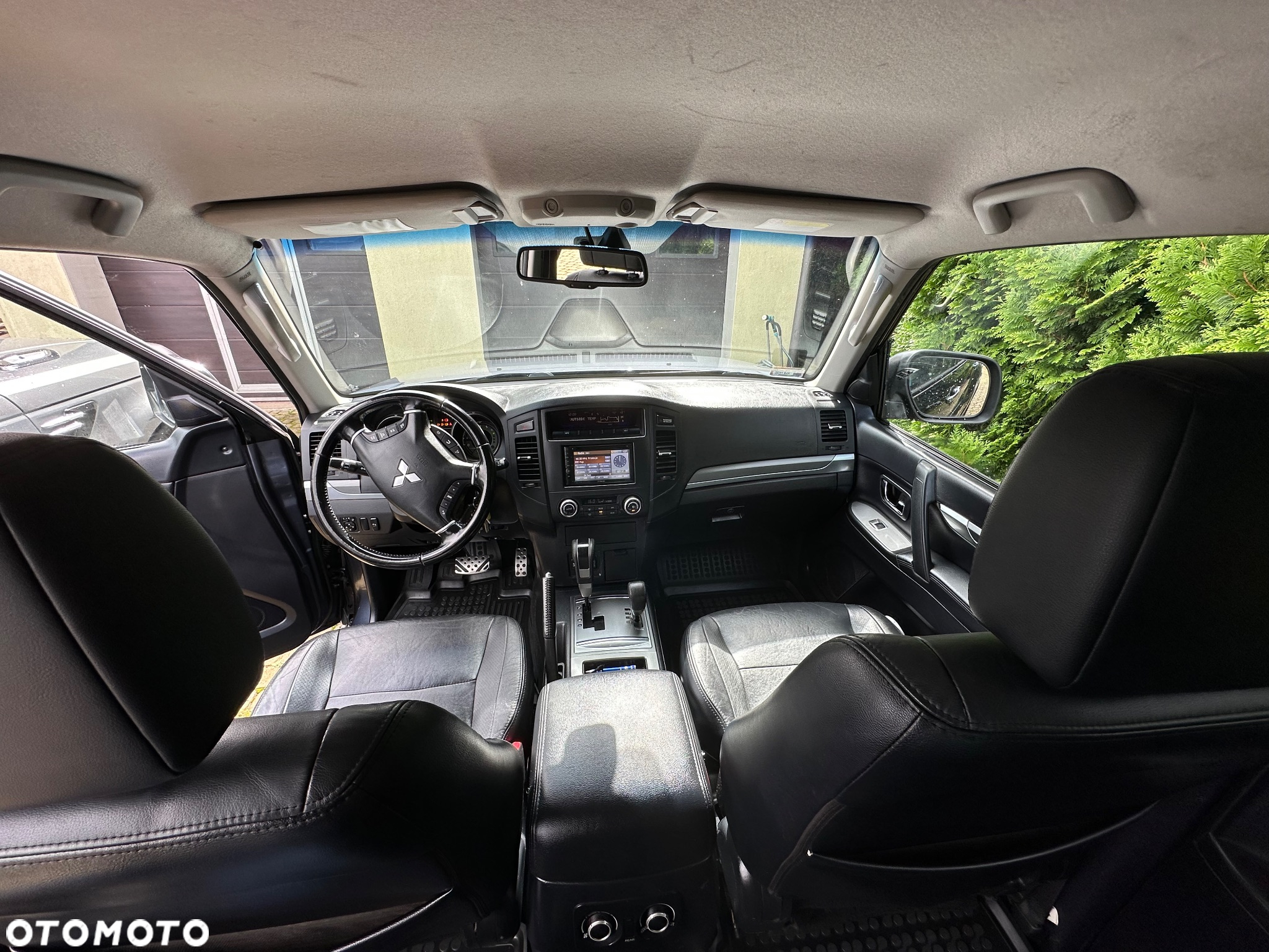 Mitsubishi Pajero 3.2 DID Instyle - 11