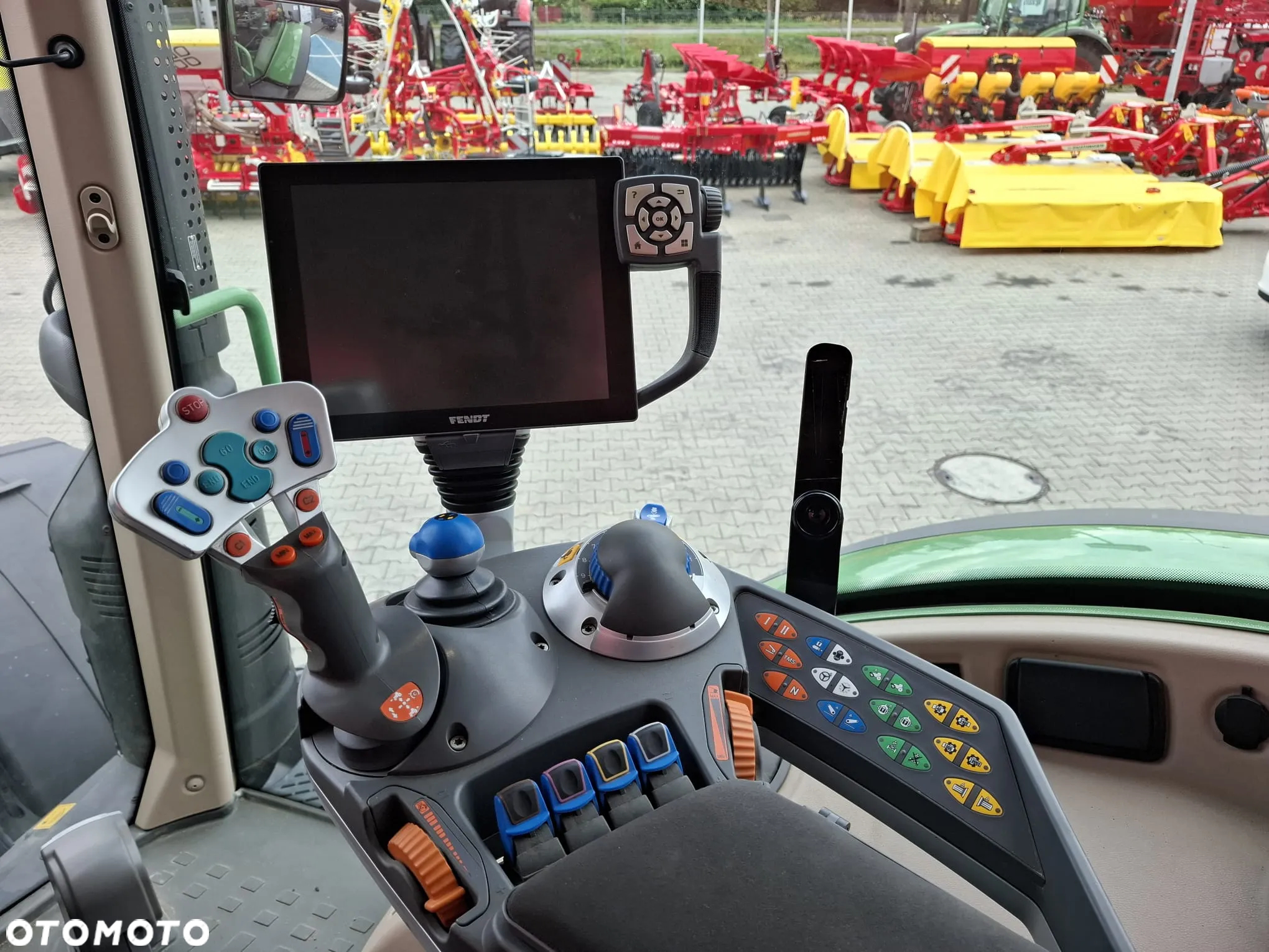 Fendt 724 Vario Profi Plus - 8