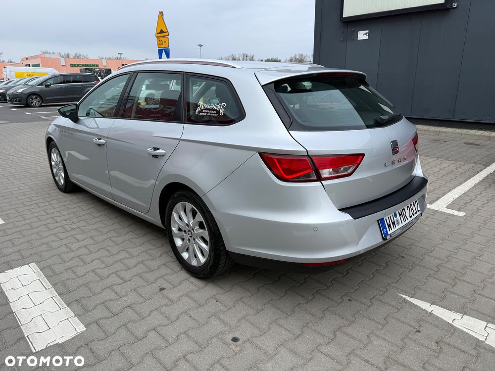 Seat Leon 1.6 TDI ECOMOTIVE Style - 4