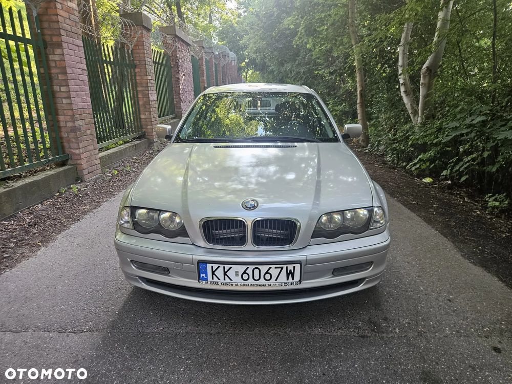 BMW Seria 3 - 2