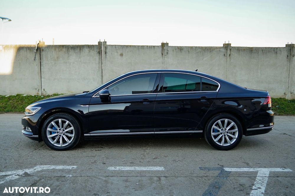 Volkswagen Passat 2.0 TDI DSG (BlueMotion Technology) Highline - 23