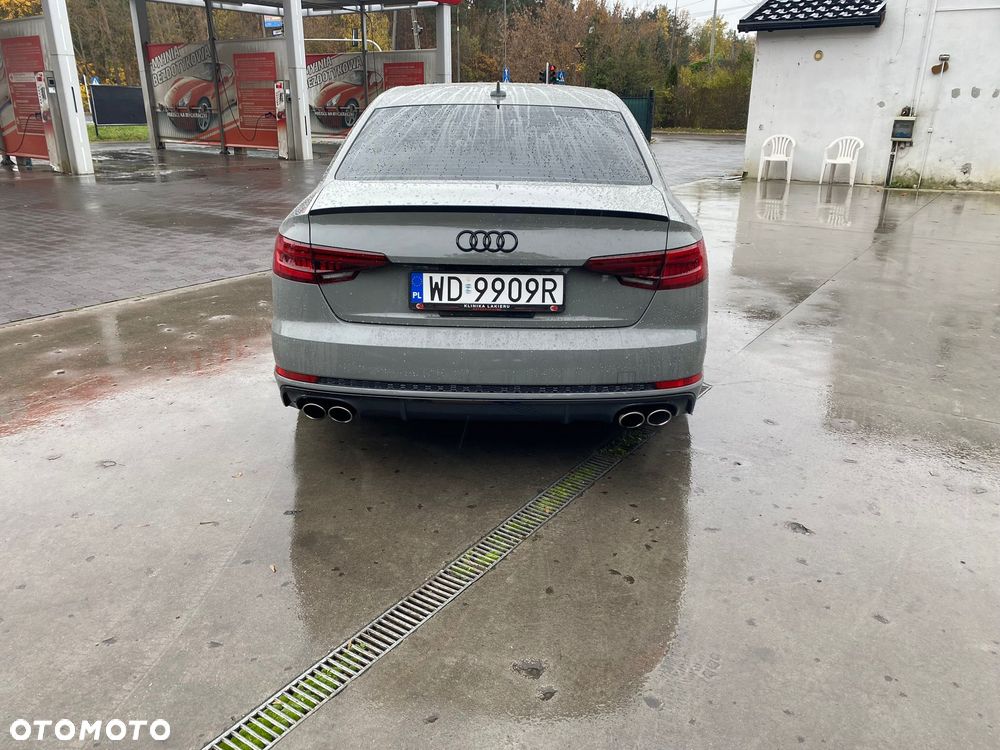 Audi S4 Limousine - 29