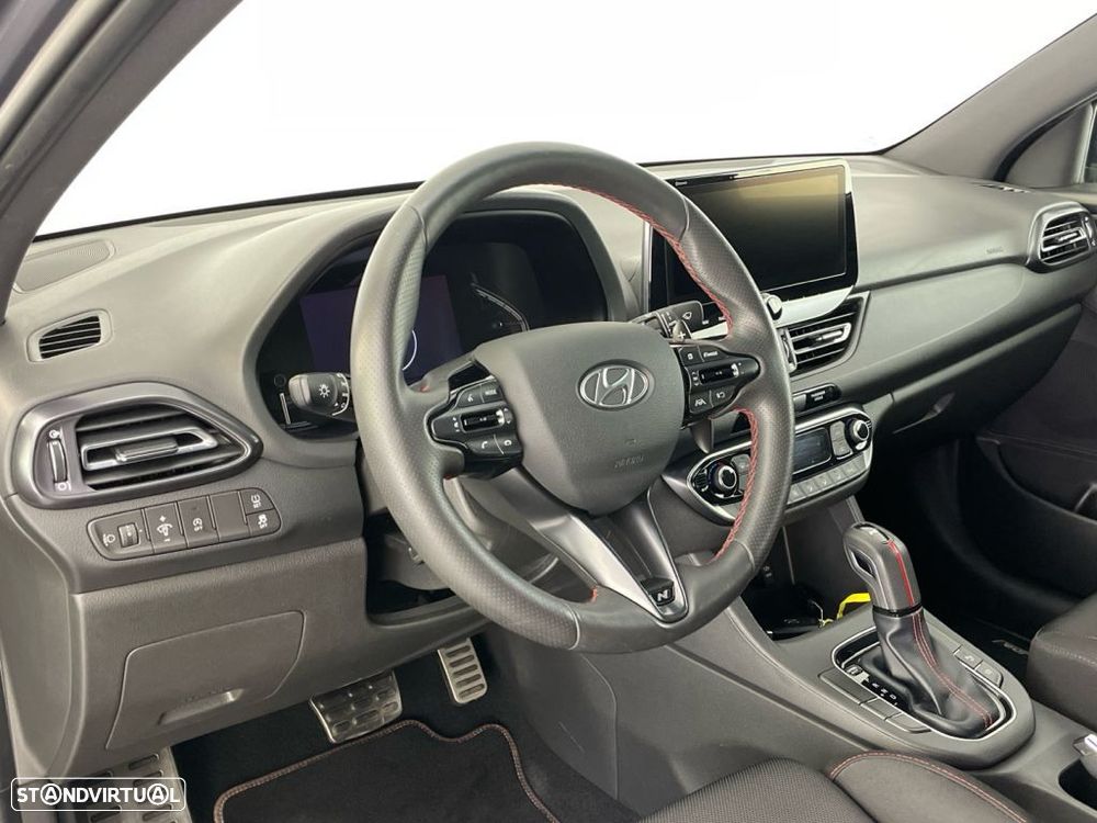 Hyundai i30 1.0 T-GDi N-Line DCT — fotografia 15
