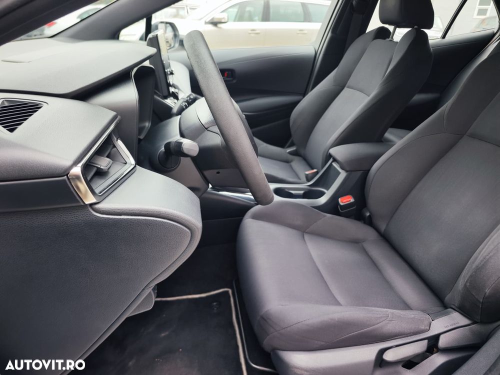 Toyota Corolla 1.8 HSD Eco - 14