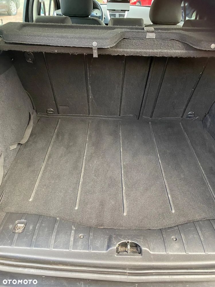 Peugeot 207 1.4 Trendy - 19