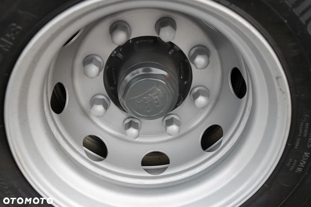 Wecon PRZYCZEPA - 7,7 M / TANDEM / PRZEJAZDOWA / - 25