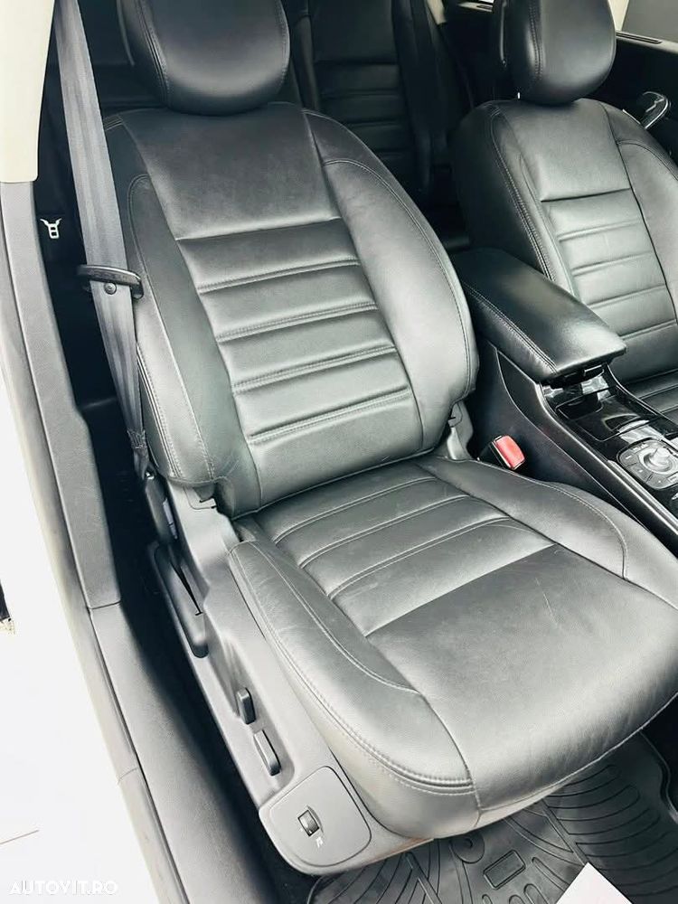 Renault Latitude 2.0 dCi Initiale - 8