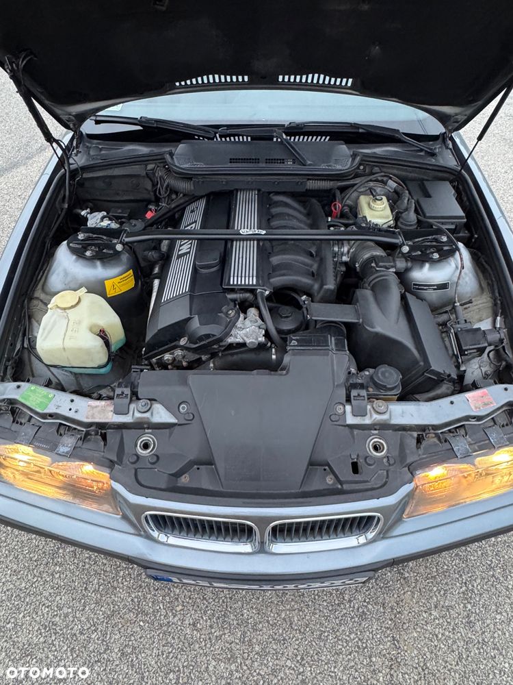 BMW Seria 3 - 14