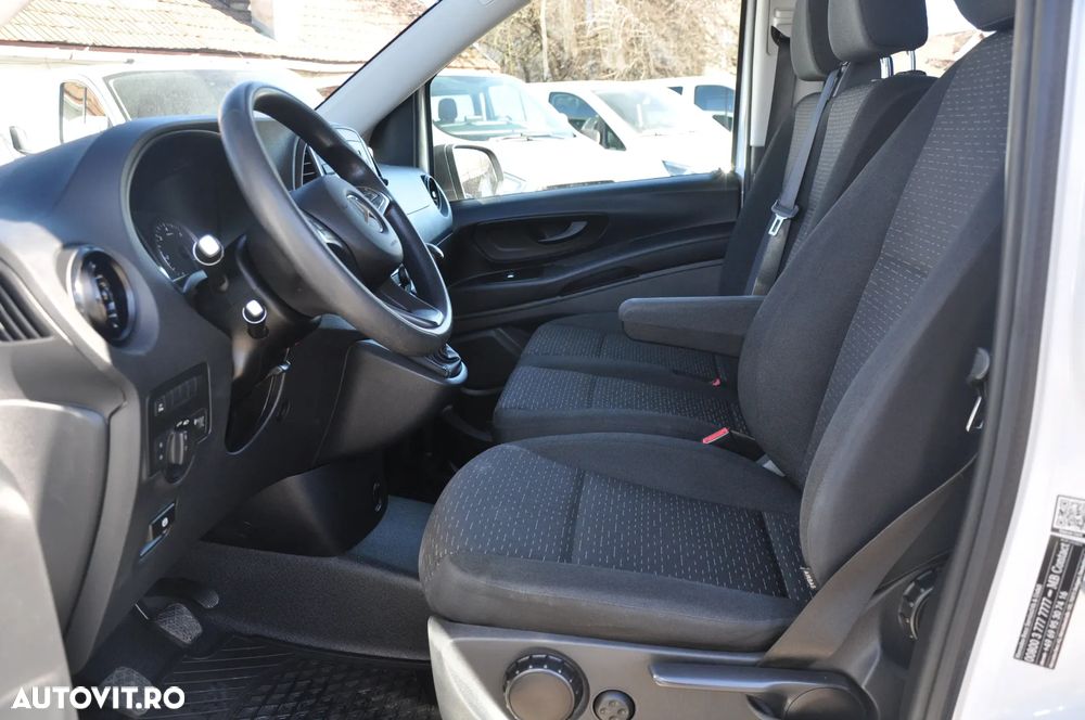 Mercedes-Benz Vito 114 Doka Extra-Lung 6 Locuri - 15