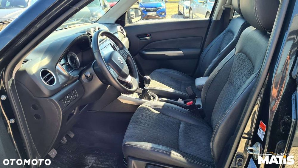 Suzuki Vitara - 6