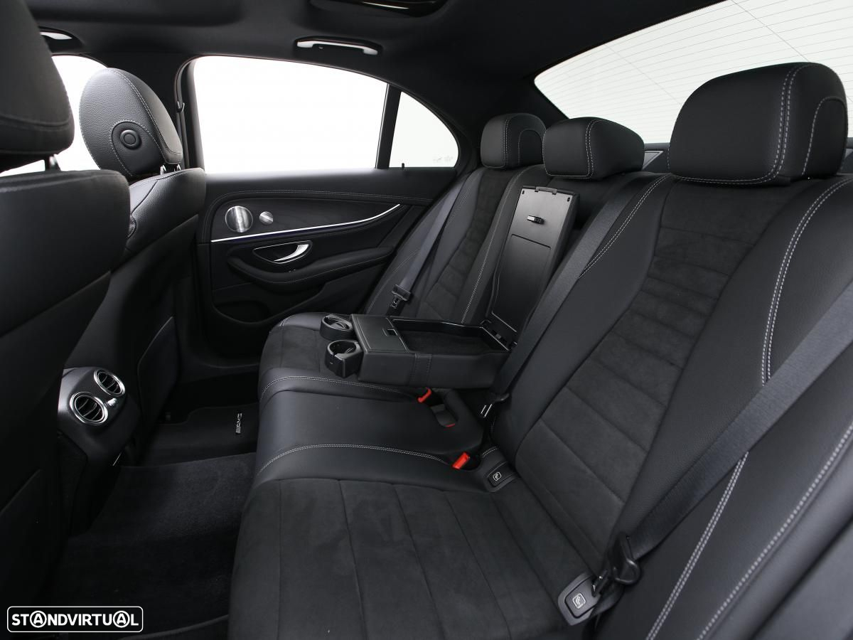 Mercedes-Benz E 300 de 9G-TRONIC AMG Line - 9