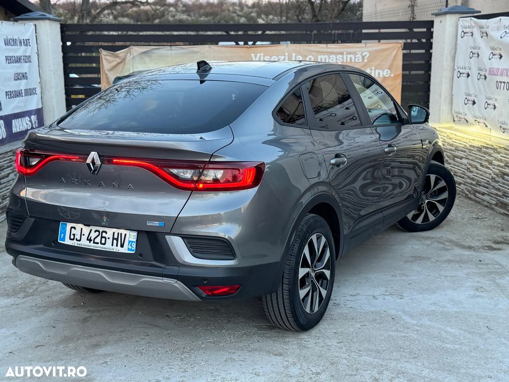 Renault Arkana E-TECH 145 Evolution - 11
