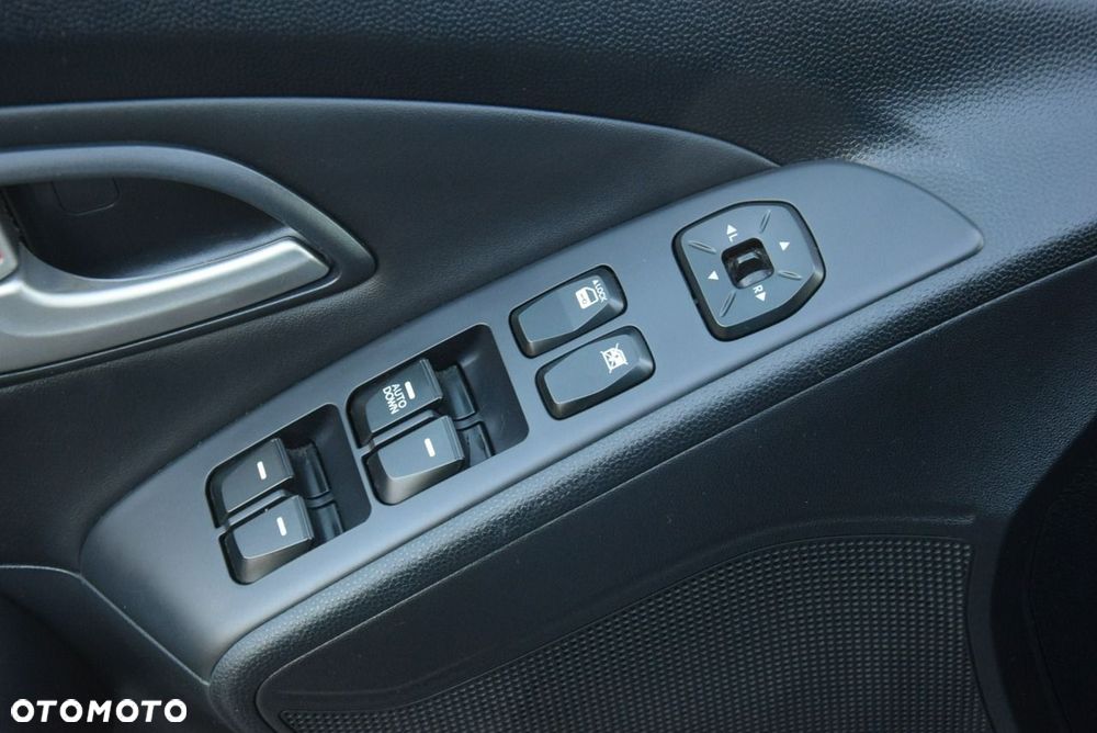 Hyundai ix35 2.0 2WD Comfort - 25