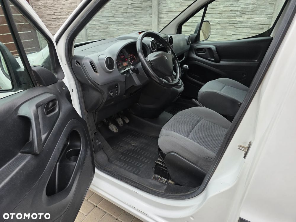 Peugeot PARTNER - 19