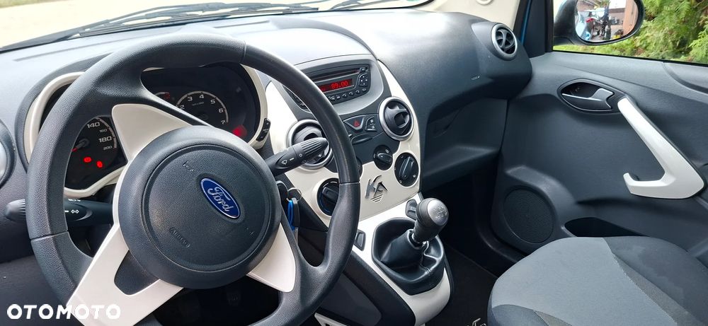 Ford KA 1.2 Titanium - 17