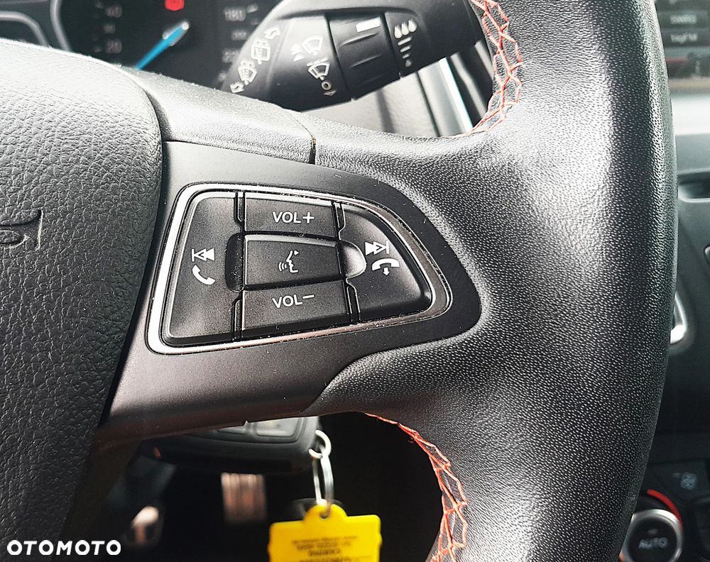 Ford Focus 1.5 EcoBoost Start-Stopp-System ST-Line - 23