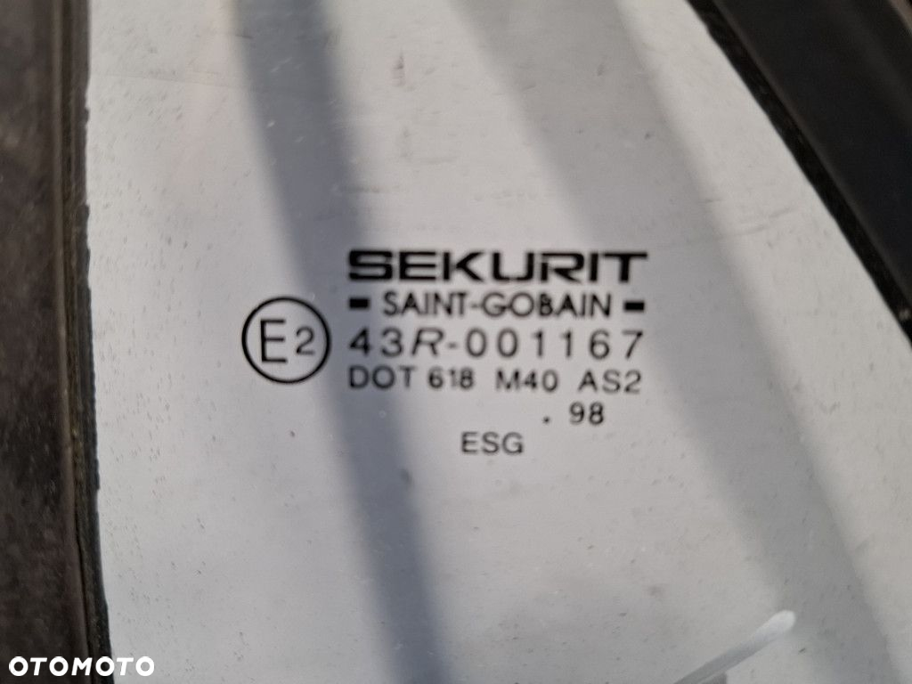 FSO POLONEZ  ATU SZYBA DRZWI TYŁ LEWA - 2