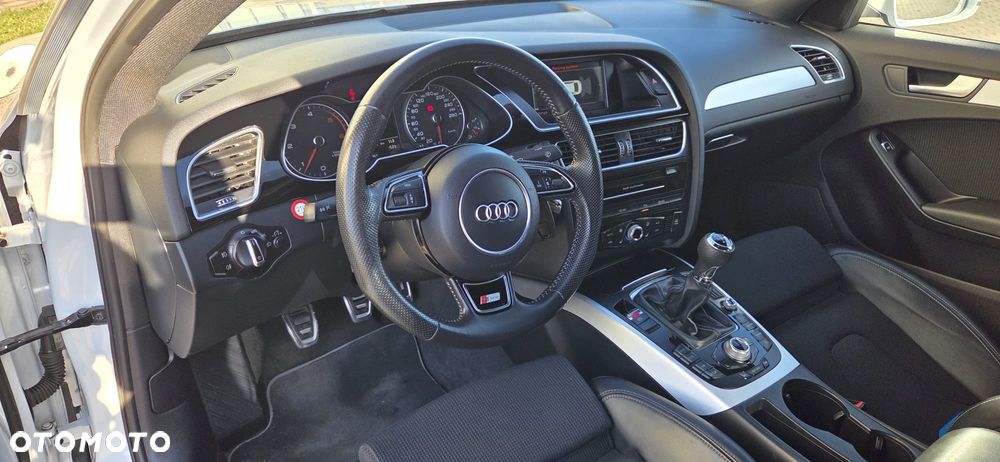 Audi A4 Limousine 2.0 TDI - 4