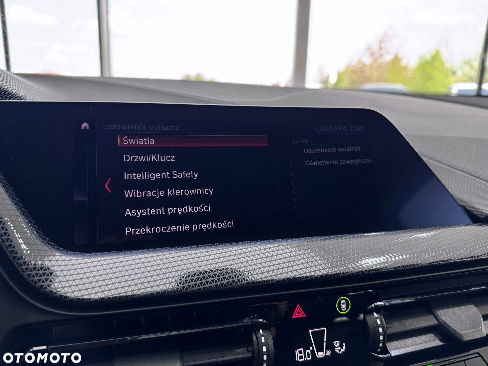BMW Seria 1 118i M Sport - 29