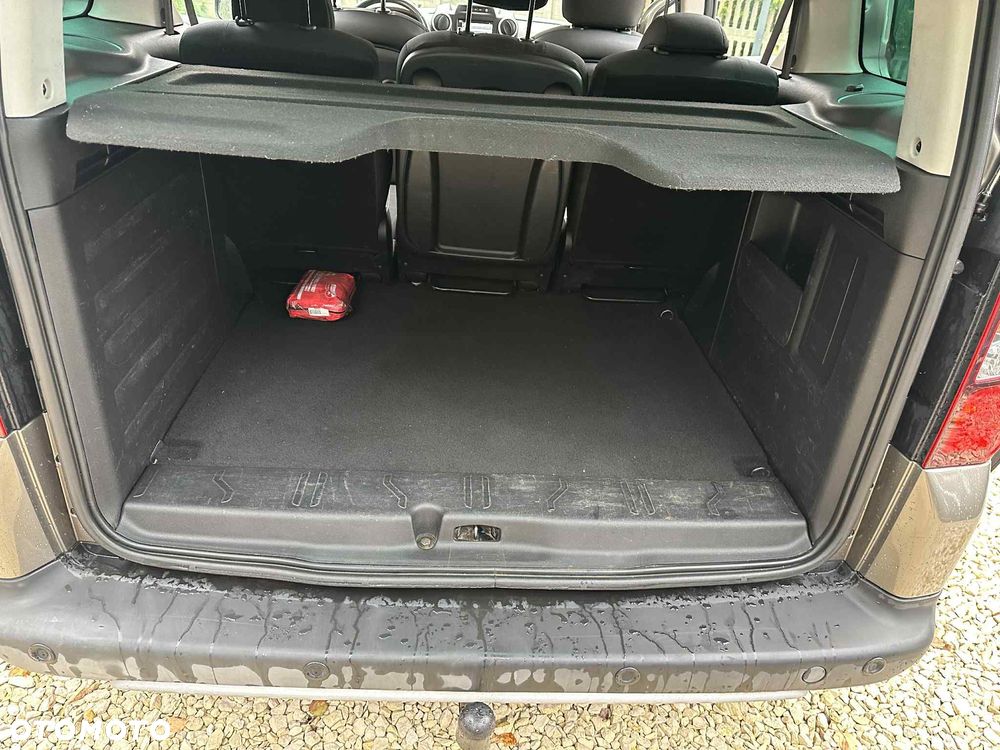 Citroën Berlingo 1.6 BlueHDi XTR S&S - 12