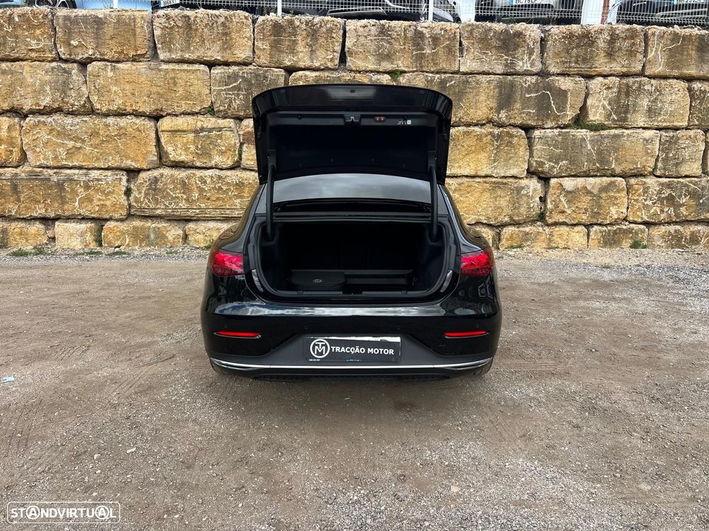 Mercedes-Benz EQE 350+ - 19