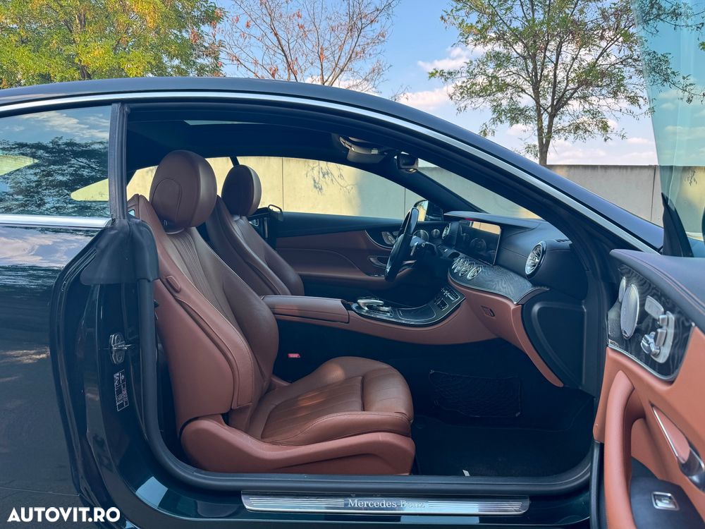 Mercedes-Benz E 400 4Matic 9G-TRONIC AMG Line - 23