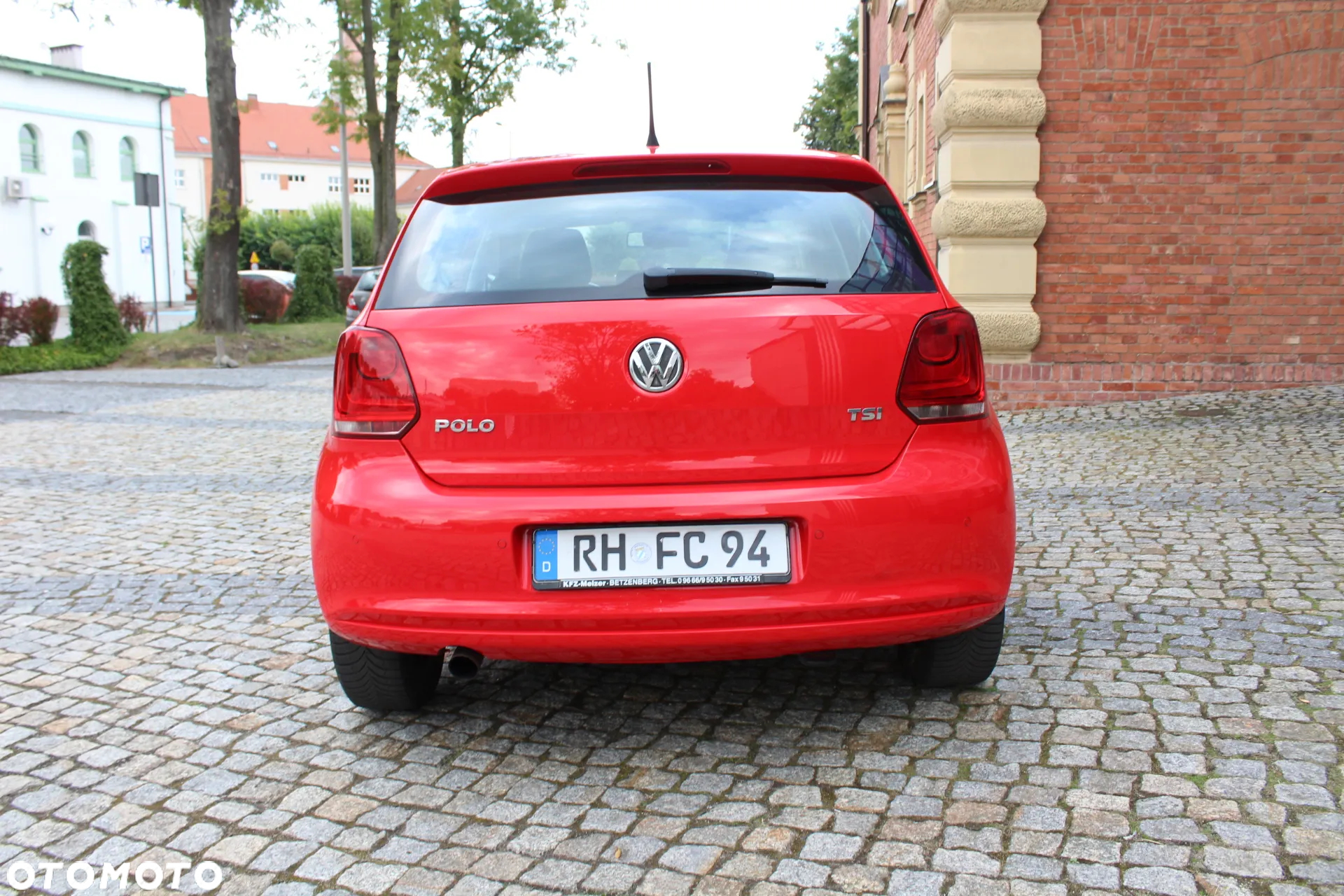 Volkswagen Polo 1.2 TSI Highline - 12