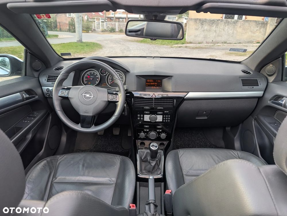 Opel Astra 1.6 - 19