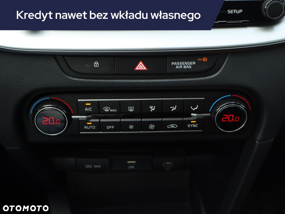 Kia Ceed - 15