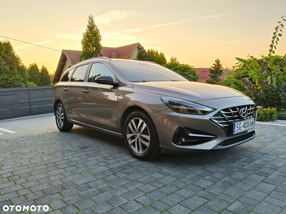 Hyundai i30 1.5 T-GDI 48V Smart - 1