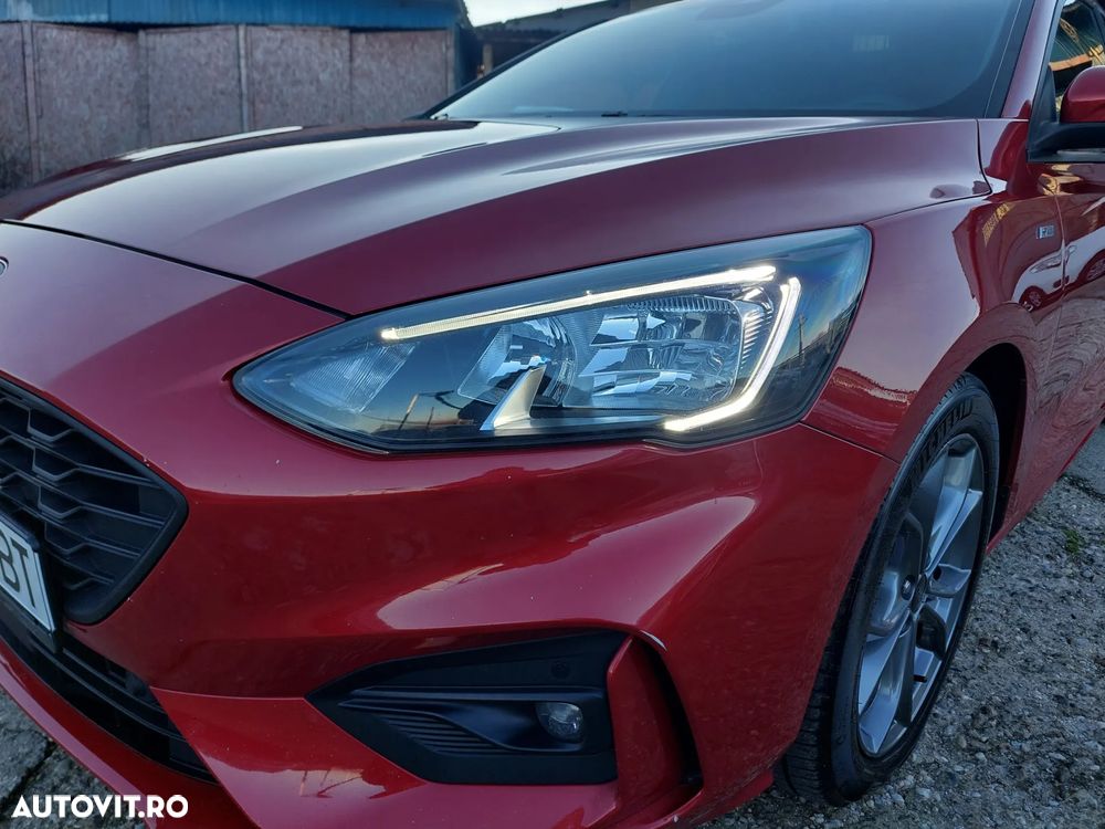 Ford Focus 1.5 Ecoboost ST-Line - 19