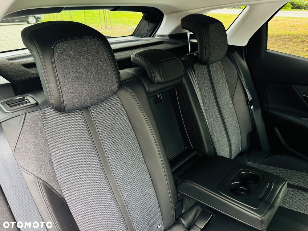 Peugeot 3008 BlueHDi 130 Stop & Start Allure Pack - 34
