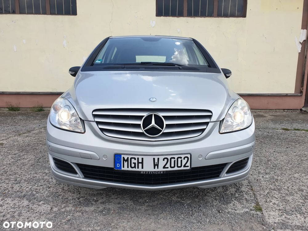 Mercedes-Benz Klasa B 200 - 4