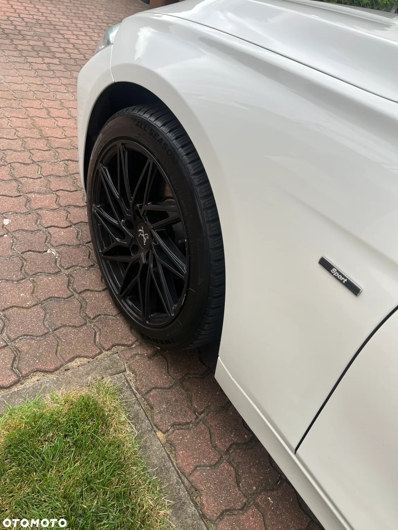 BMW Seria 3 318d Sport Line - 2