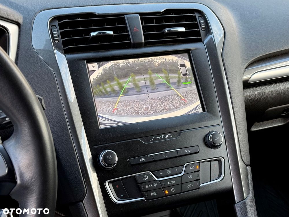 Ford Mondeo - 12