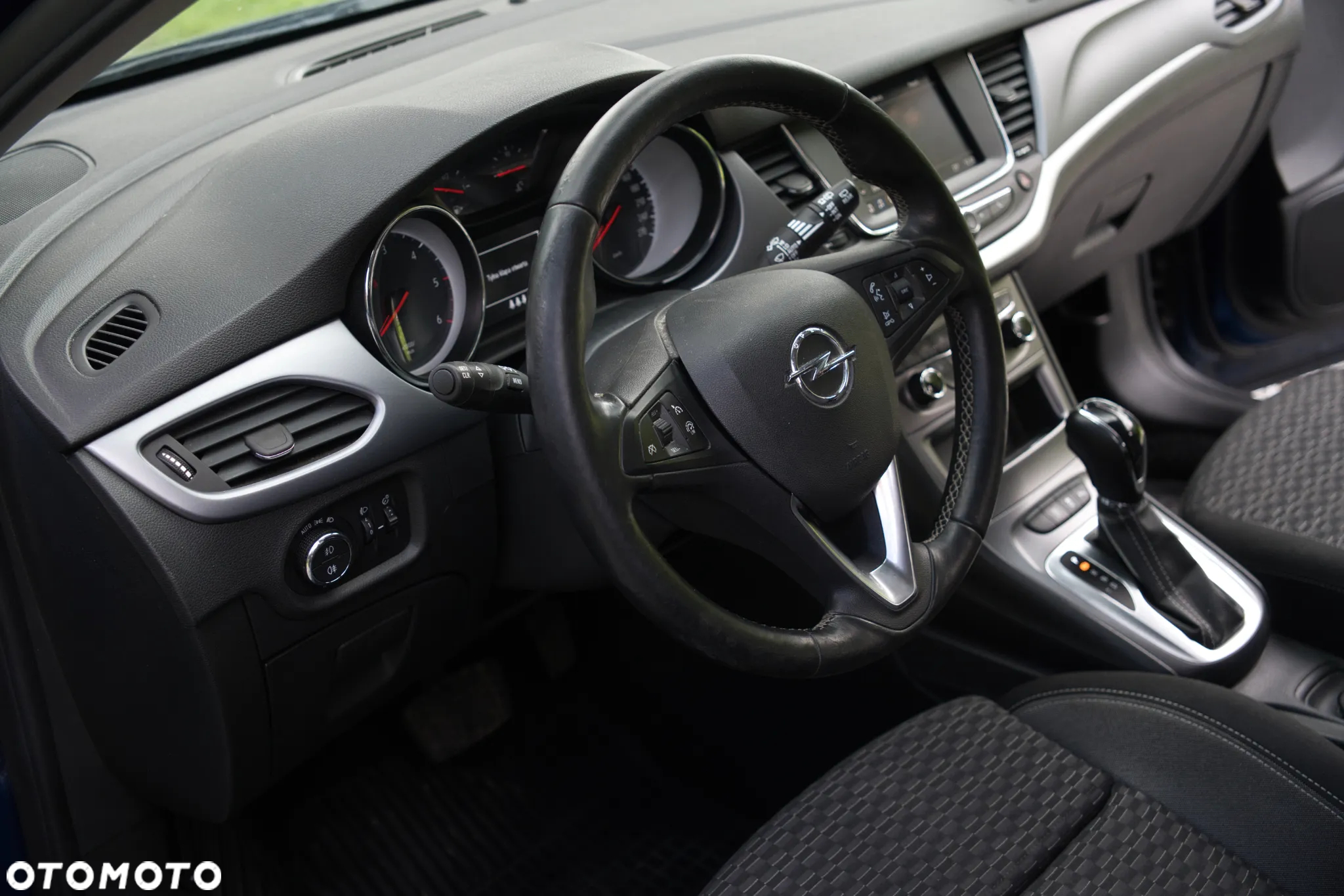 Opel Astra 1.5 D Start/Stop Automatik Business Elegance - 9