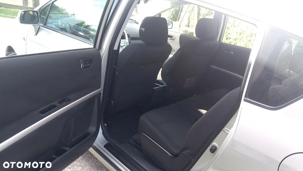 Toyota Corolla Verso 1.8 Sol + 7os - 6