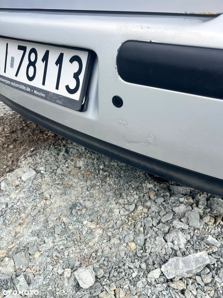 Volkswagen Golf 1.6 - 22