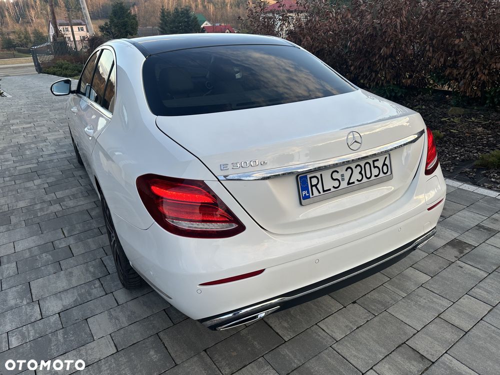 Mercedes-Benz Klasa E - 6