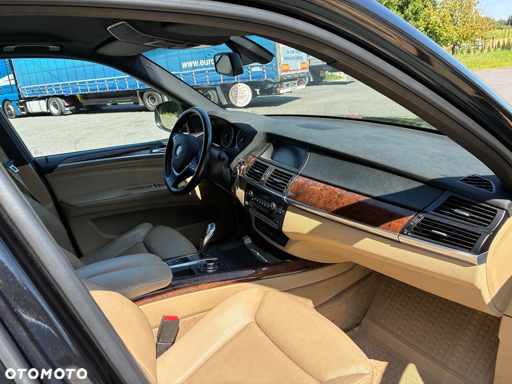 BMW X5 - 12