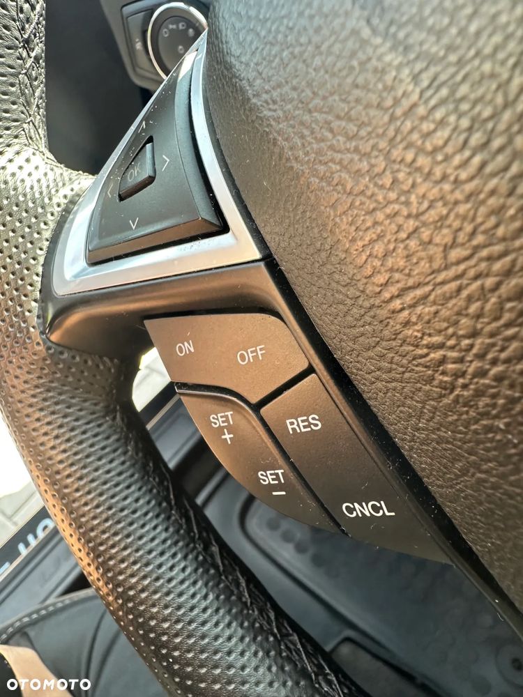 Ford Mondeo - 21