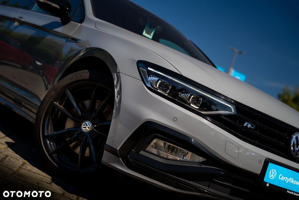Volkswagen Passat 2.0 TSI 4Mot R-Line Edition DSG - 10